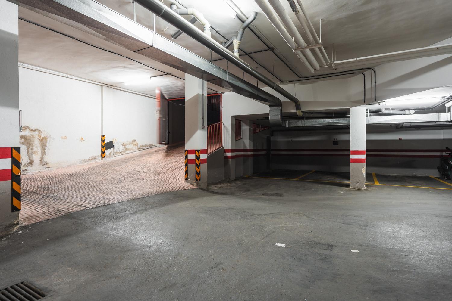 Mano De Hierro Apartment - Free Parking Granada Exteriör bild